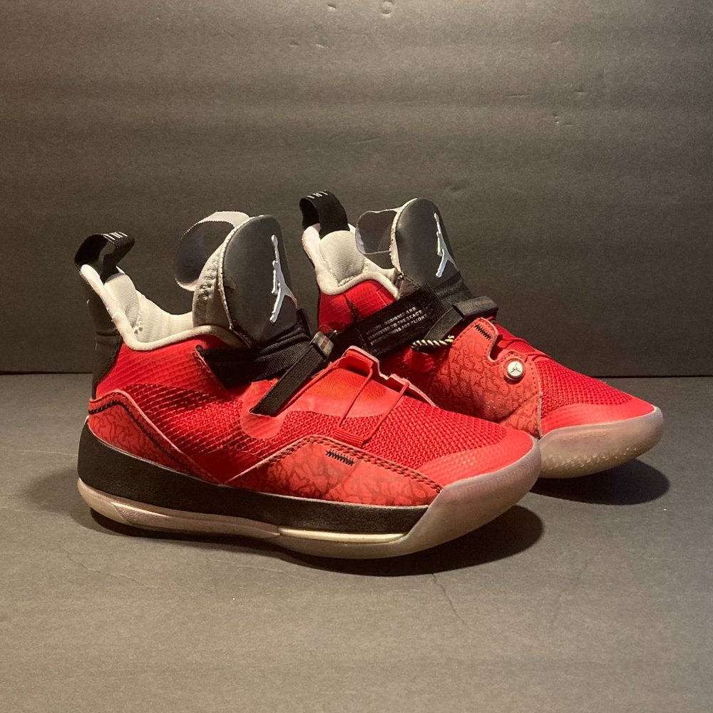 Nike Air Jordan XXXIII 33 Tech Pack Size 5.5 Hi Top Basketball Shoes bv 5072 003